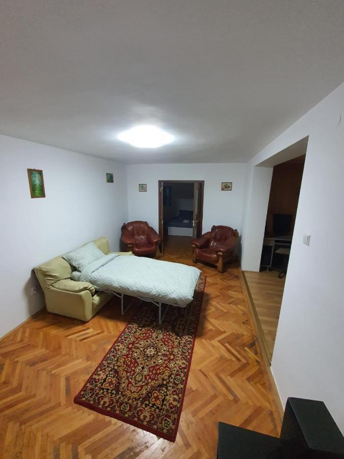 Maria'S Apartments Marosvásárhely Kültér fotó